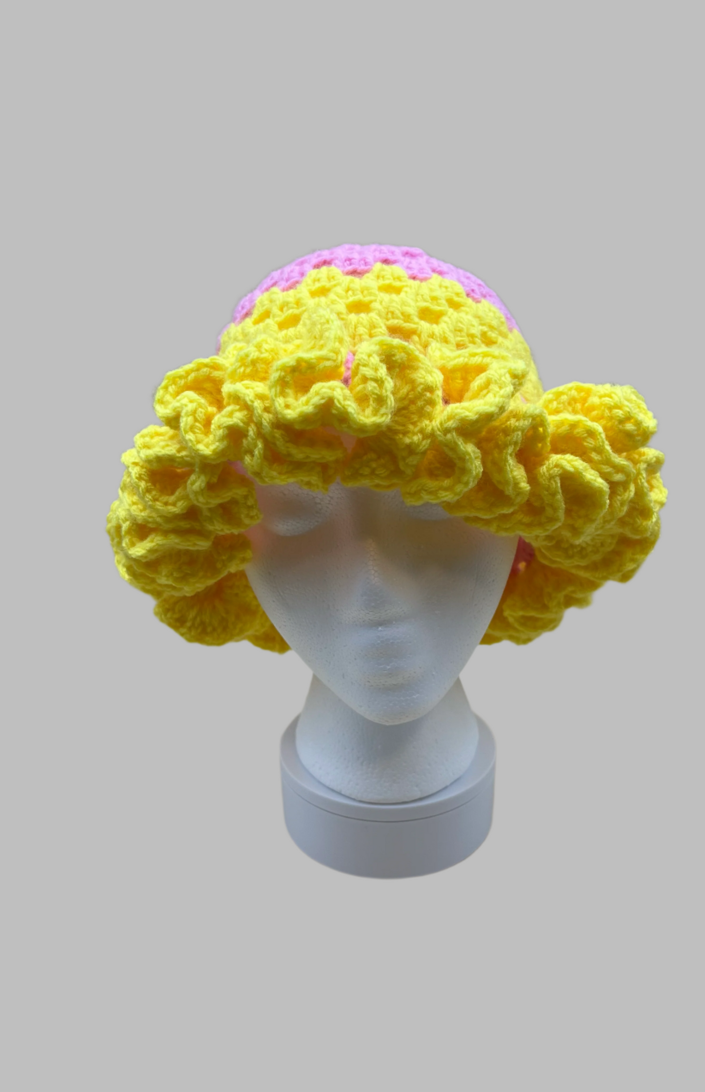 Crochet Ruffle Hat- lemonades