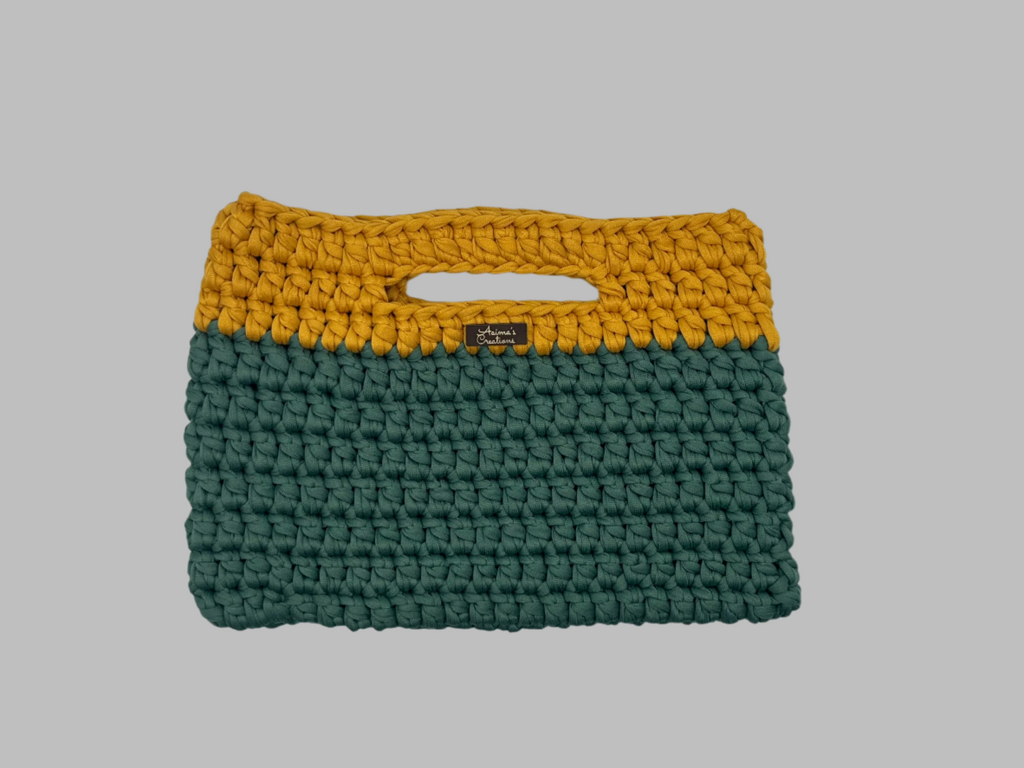 Crochet Clutch- green/gold